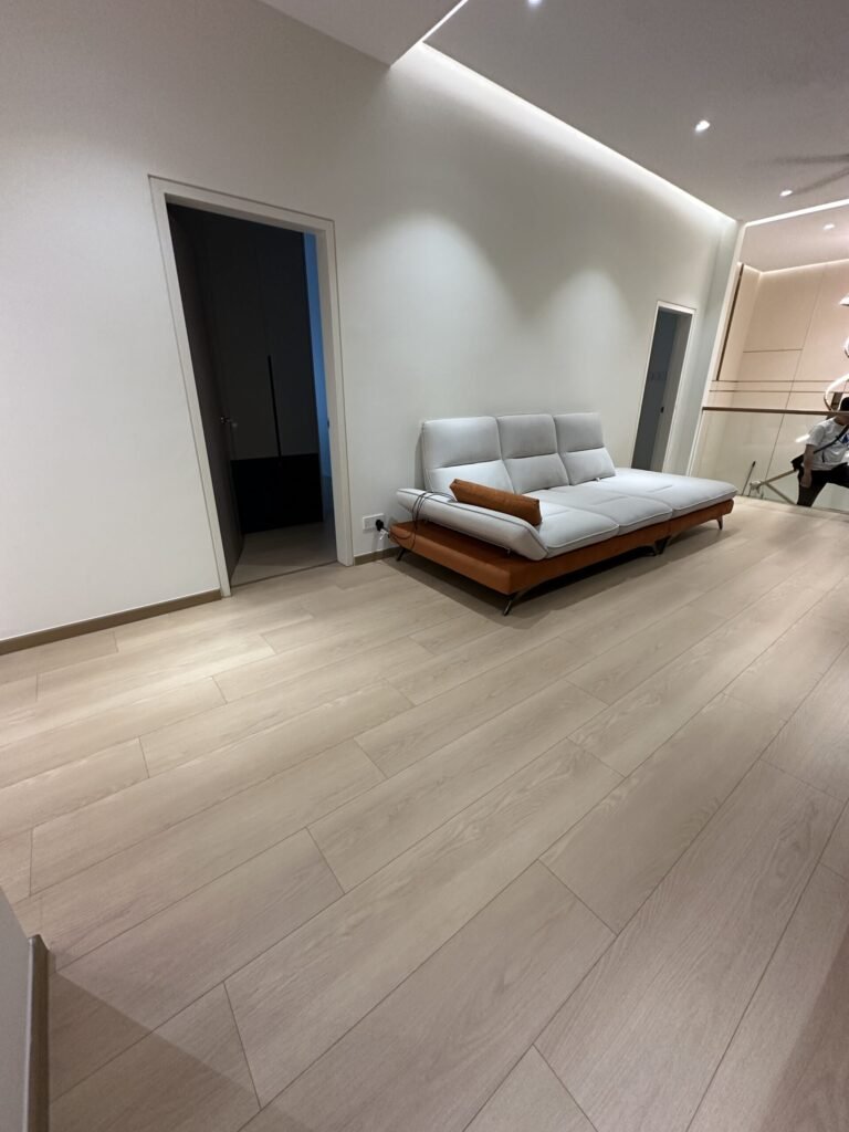 Best SVT flooring JB 2026